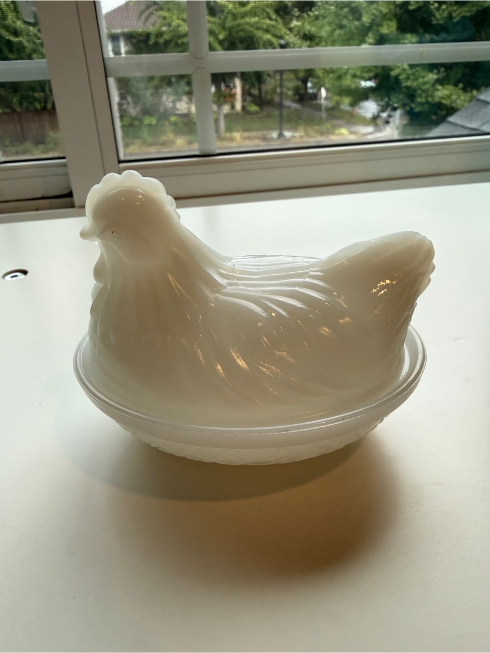White Ceramic Hen on Nest Decorative Container - Unbranded